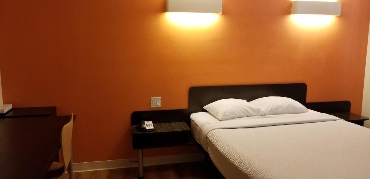 Joys Inn Innisfail, Ab المظهر الخارجي الصورة