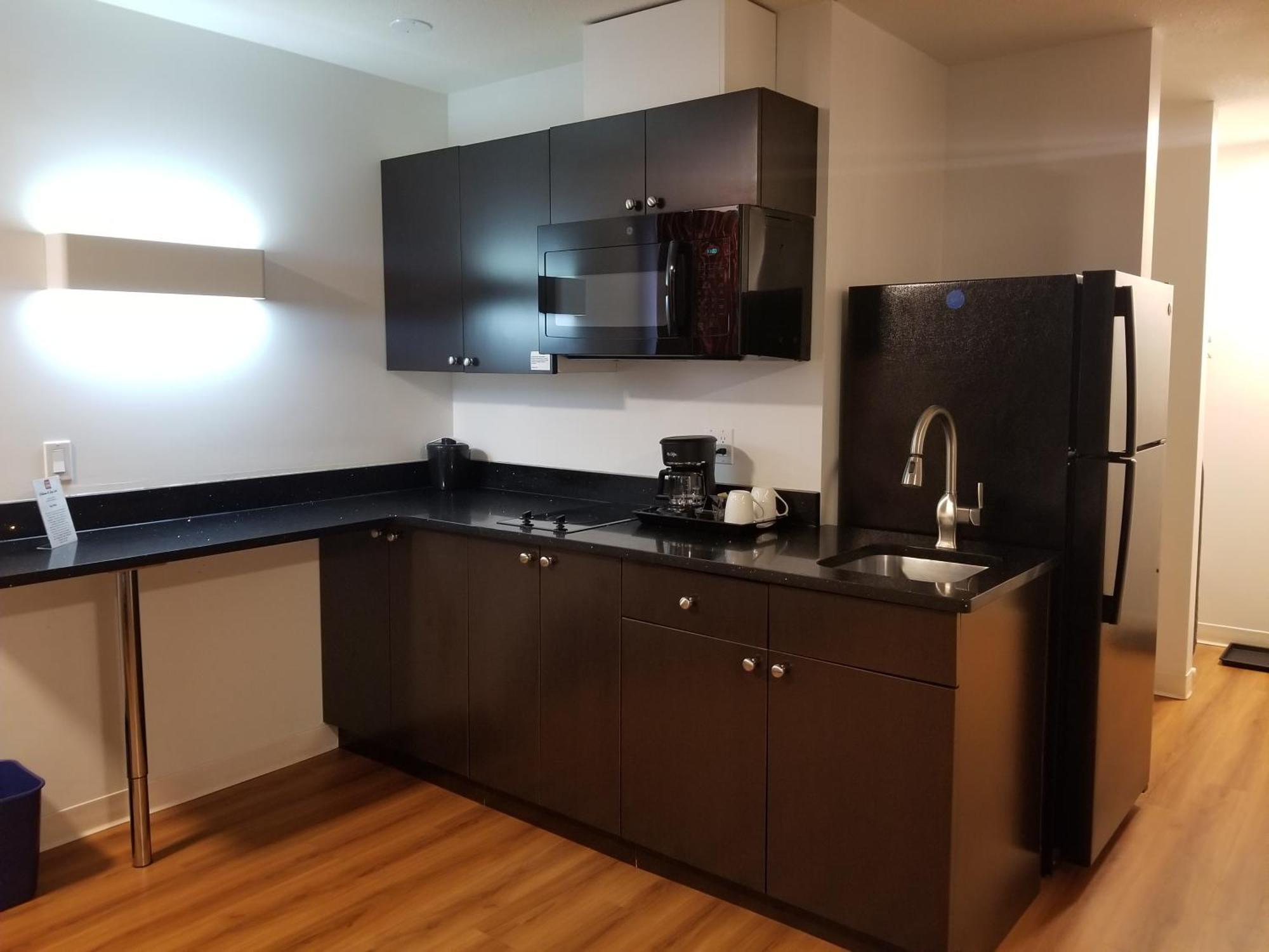 Joys Inn Innisfail, Ab المظهر الخارجي الصورة